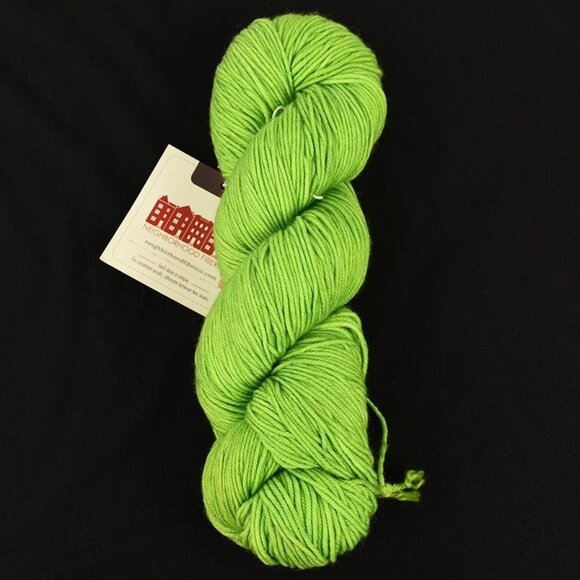 Neighborhood Fiber Co Studio Worsted Yarn Superwash Merino Wool Arcadia Green - Picture 1 of 4